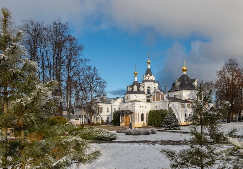 <span style="font-weight: bold;">01.02.2026 Николо-Берлюковская пустынь (экскурсия). Стефано-Махрищский монастырь (экскурсия).</span>